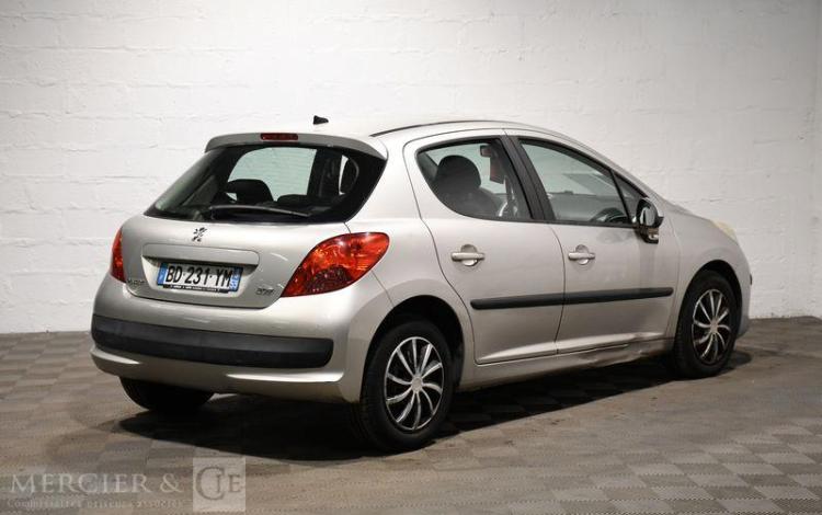 PEUGEOT 207 1.4 HDI 70ch STYLE GRIS BD-231-YM