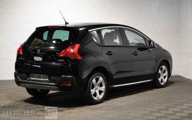 PEUGEOT 3008 1,6 HDI 110 PREMIUM PACK NOIR BE-246-EZ