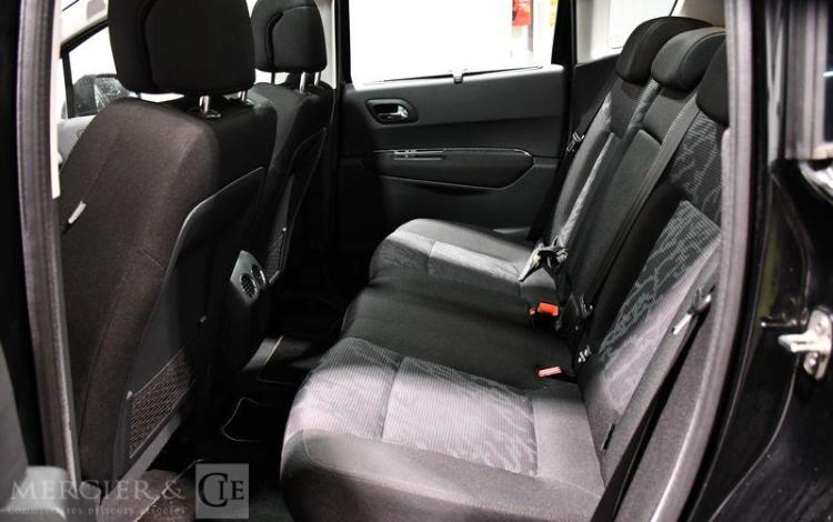 PEUGEOT 3008 1,6 HDI 110 PREMIUM PACK NOIR BE-246-EZ