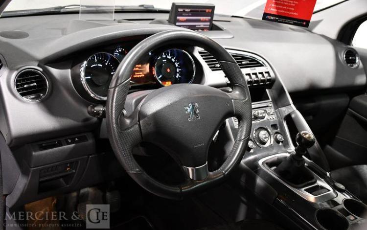 PEUGEOT 3008 1,6 HDI 110 PREMIUM PACK NOIR BE-246-EZ