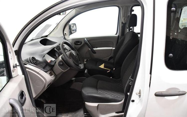 RENAULT KANGOO DCI BLANC BF-850-FL