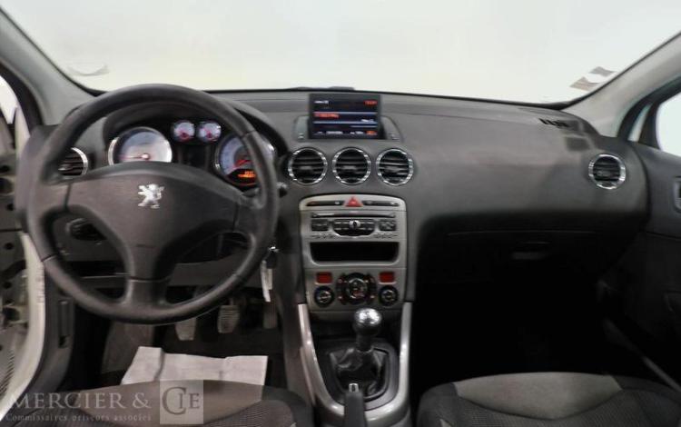 PEUGEOT 308 GENERATION-I 1.6 HDI 90CH NAVTEQ BLANC BL-558-HQ