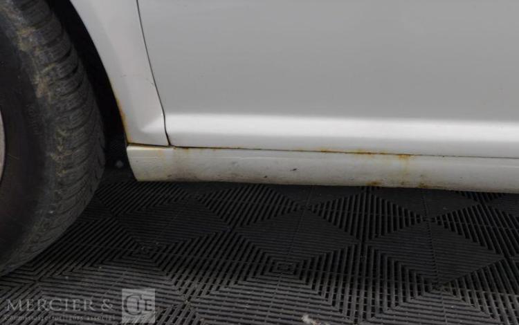 VOLKSWAGEN GOLF 1.9 TDI 130 4MOTION BLANC BR-744-FL
