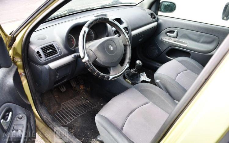RENAULT CLIO 1.2 75CH AUTHENTIQUE  BT-748-RH
