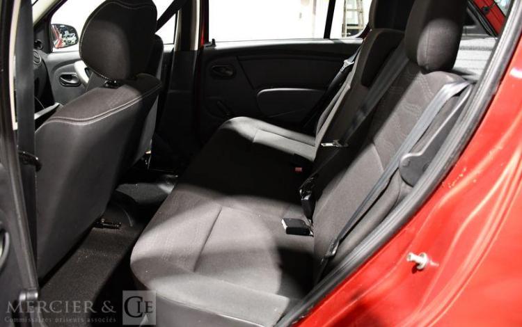 DACIA SANDERO STEPWAY 1.5 DCI 90ch BORDEAUX BT-894-FH