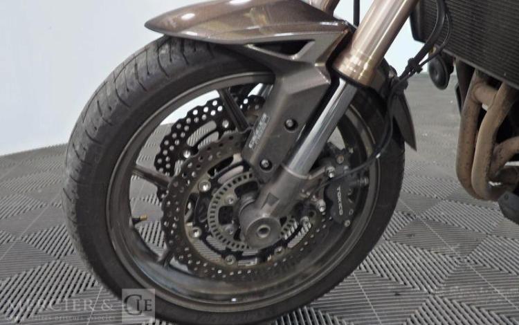 KAWASAKI MOTO VERSYS 1000 GRIS CE-055-DB