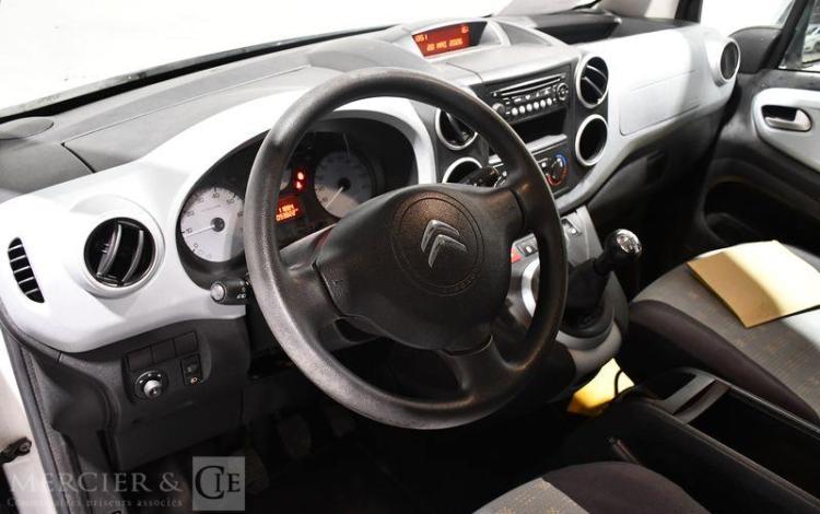 CITROEN BERLINGO COMBI 1.6 HDI 90 CONFORT BLANC CQ-758-JN