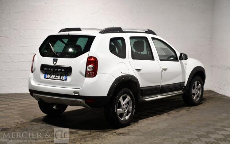 DACIA DUSTER 1,5 DCI 110 LAUREATE 4X2 BLANC CS-139-WY