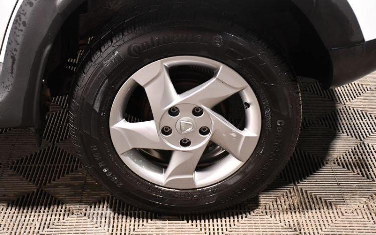 DACIA DUSTER 1,5 DCI 110 LAUREATE 4X2 BLANC CS-139-WY