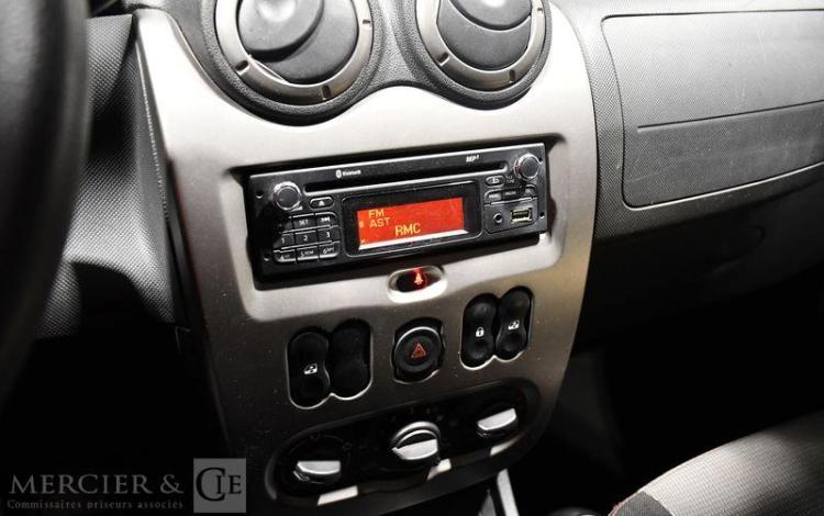 DACIA DUSTER 1,5 DCI 110 LAUREATE 4X2 BLANC CS-139-WY