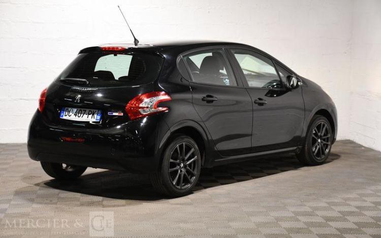 PEUGEOT 208 1.2 PURETECH 80ch ACTIVE NOIR DC-407-PK