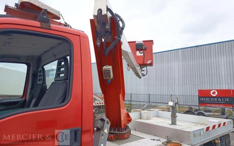 IVECO IS35 AVEC NACELLE  MULTITEL MT202DS 16M  DD-556-AF