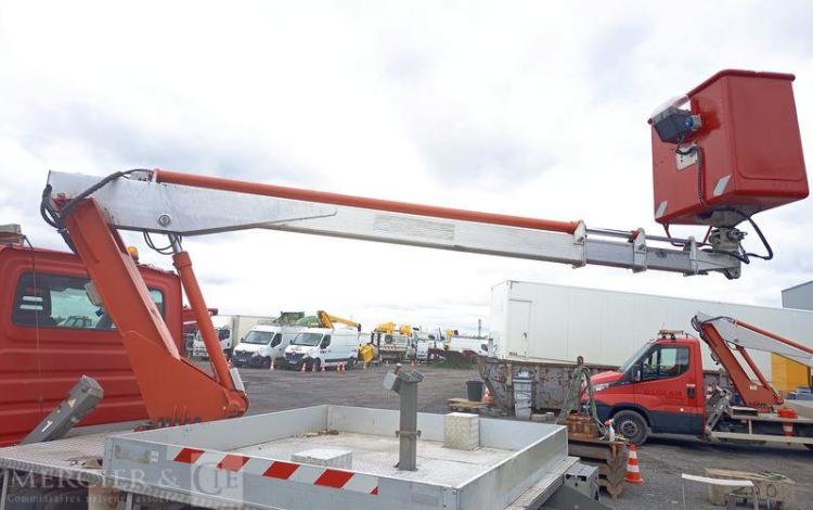 IVECO IS35 AVEC NACELLE  MULTITEL MT202DS 16M  DD-556-AF