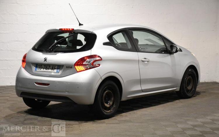 PEUGEOT 208 1.2 VTI 80ch ACTIVE GRIS DD-767-AF
