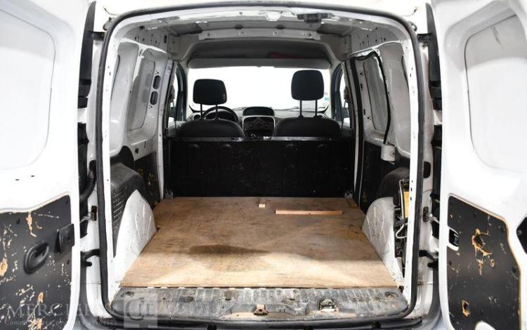 RENAULT KANGOO DCI BLANC DG-452-LY