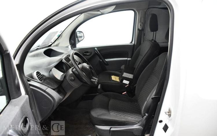 RENAULT KANGOO DCI BLANC DG-452-LY