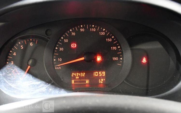 RENAULT KANGOO DCI BLANC DG-452-LY