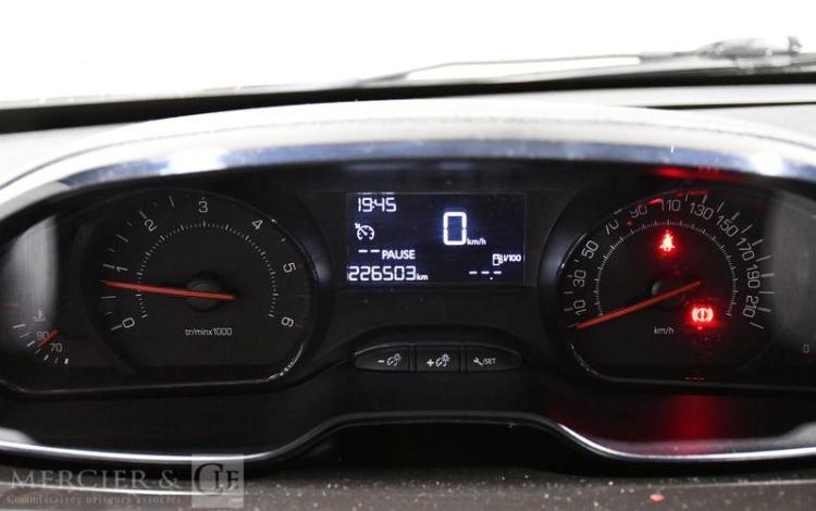 PEUGEOT 208 SOCIETE 1.6 HDI 90ch PACK CD CLIM BLANC DK-664-PY
