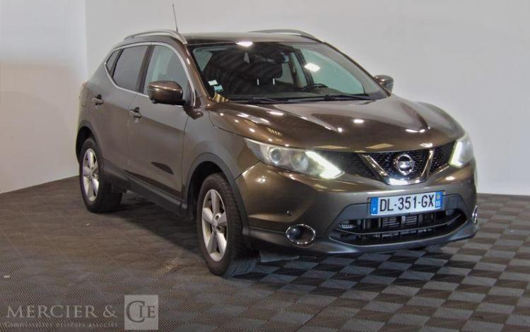 NISSAN QUASHQAI 1.2 DIGT 115 CONNECT EDITION 2WD X-TRONIC MARRON DL-351-GX
