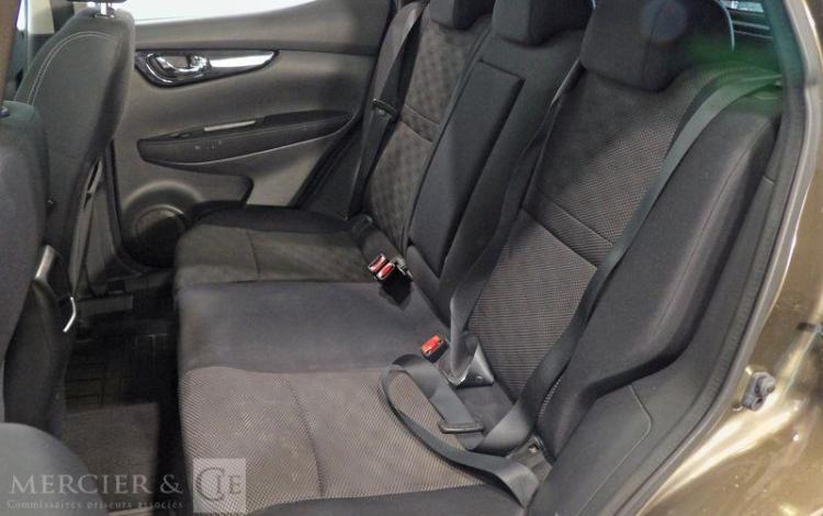 NISSAN QUASHQAI 1.2 DIGT 115 CONNECT EDITION 2WD X-TRONIC MARRON DL-351-GX