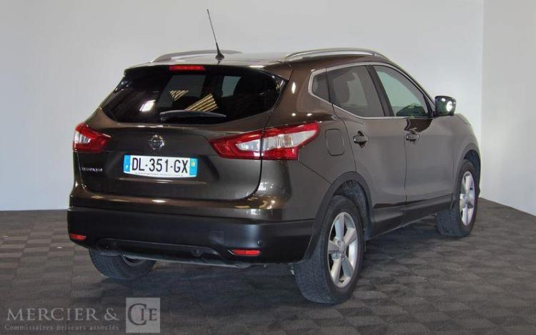 NISSAN QUASHQAI 1.2 DIGT 115 CONNECT EDITION 2WD X-TRONIC MARRON DL-351-GX