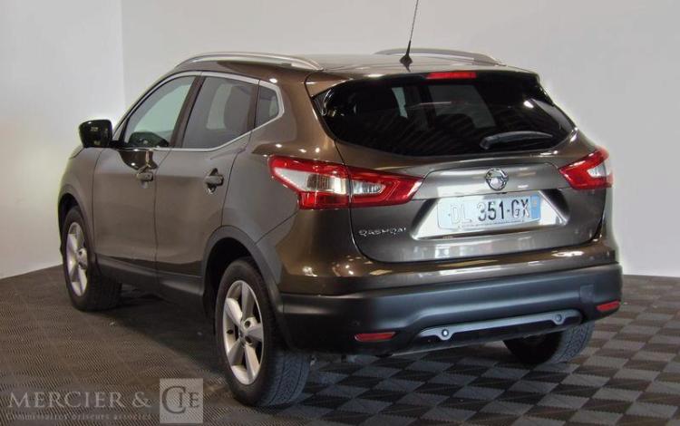 NISSAN QUASHQAI 1.2 DIGT 115 CONNECT EDITION 2WD X-TRONIC MARRON DL-351-GX