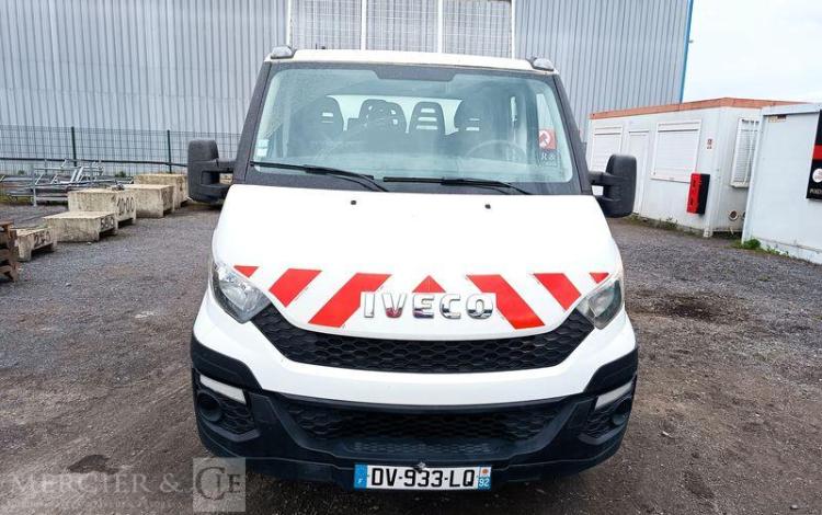 IVECO IS35 BENNE DOUBLE CABINE IVECO 35C13D CC  DV-933-LQ
