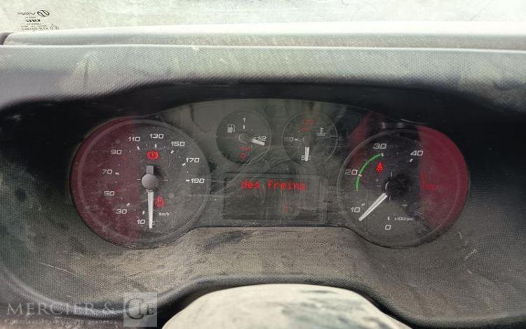 IVECO IS35 BENNE DOUBLE CABINE IVECO 35C13D CC  DV-933-LQ