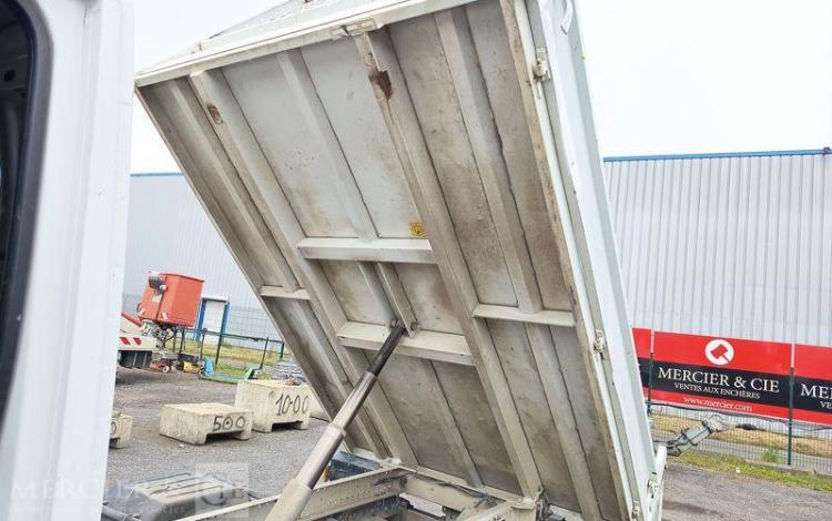 IVECO IS35 BENNE DOUBLE CABINE IVECO 35C13D CC  DV-933-LQ