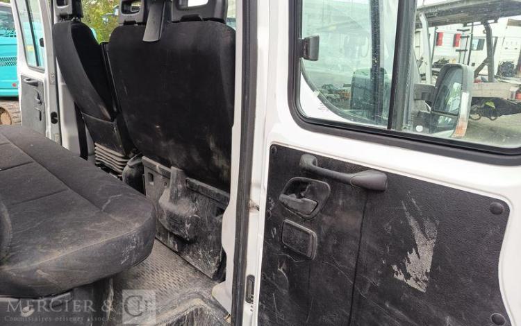 IVECO IS35 BENNE DOUBLE CABINE IVECO 35C13D CC  DV-933-LQ