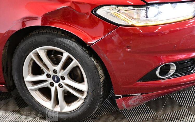 FORD MONDEO ROUGE DY-095-RG