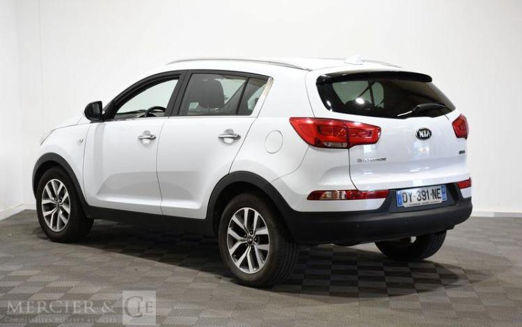 KIA SPORTAGE BLANC DY-391-NE
