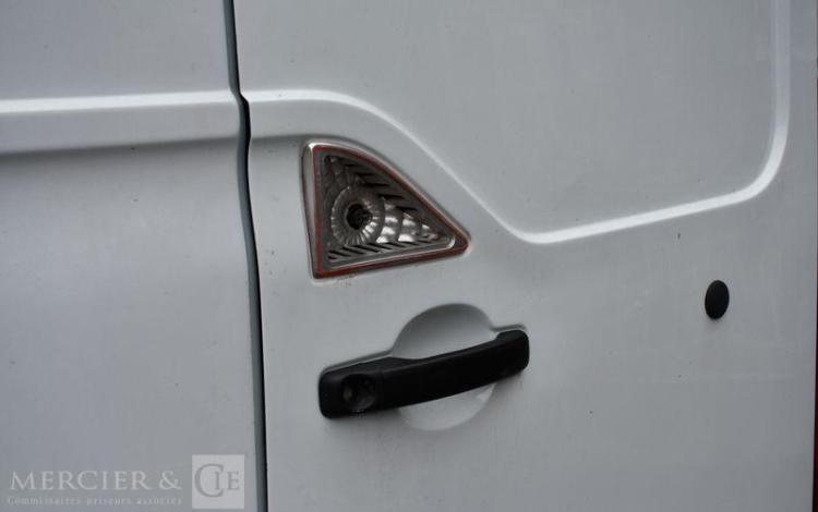 RENAULT MASTER CF TRAC F3300 L2H2 DCI 110 BLANC DZ-982-GN
