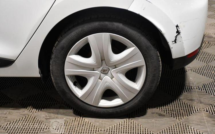 RENAULT CLIO 1.5 DCI 75 ENERGY ZEN BLANC EE-019-WJ