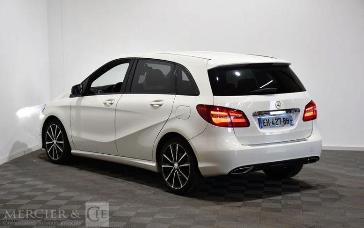 MERCEDES CLASSE B BLANC EH-427-BH