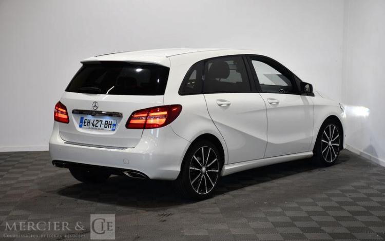 MERCEDES CLASSE B BLANC EH-427-BH