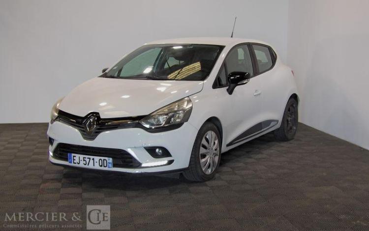 RENAULT CLIO IV BLANC EJ-571-QD