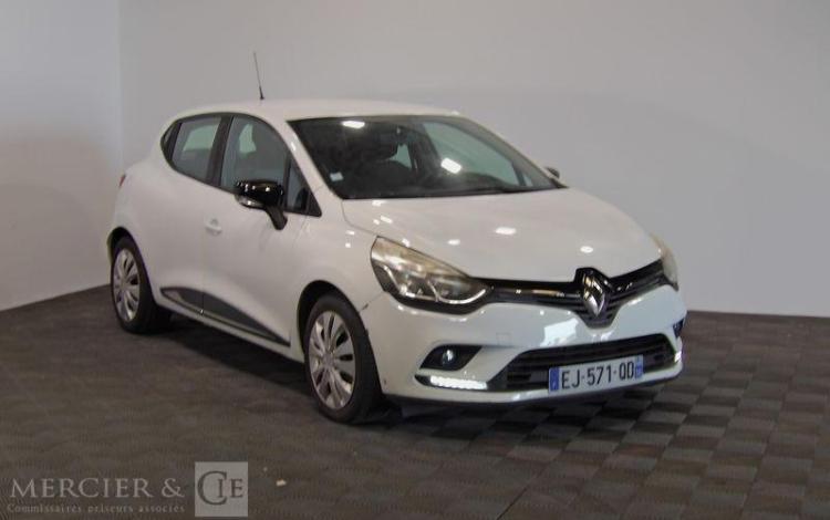 RENAULT CLIO IV BLANC EJ-571-QD