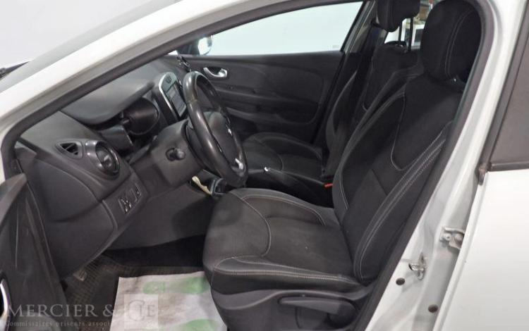 RENAULT CLIO IV BLANC EJ-571-QD