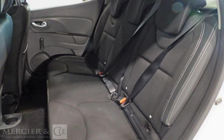 RENAULT CLIO IV BLANC EJ-571-QD