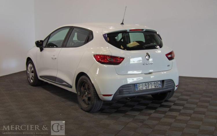RENAULT CLIO IV BLANC EJ-571-QD