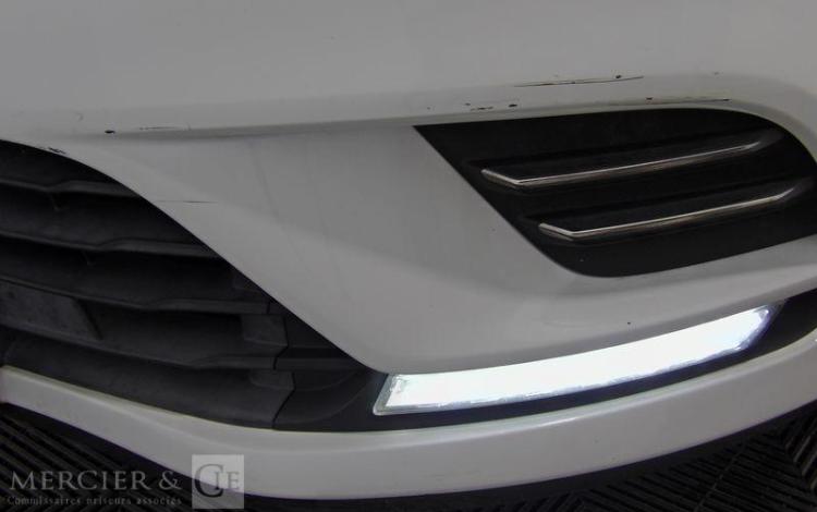 RENAULT CLIO IV 1,5 DCI75 ZEN BLANC EJ-681-NN