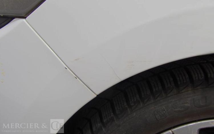 RENAULT CLIO IV 1,5 DCI75 ZEN BLANC EJ-681-NN
