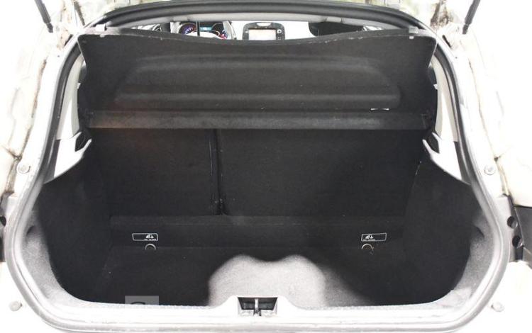 RENAULT CLIO 0.9 TCE 90 ENERGY ZEN GRIS EJ-785-RH