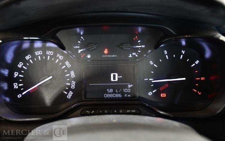 CITROEN C3 1.2 PURETECH 80 FEEL ROUGE EK-379-YA