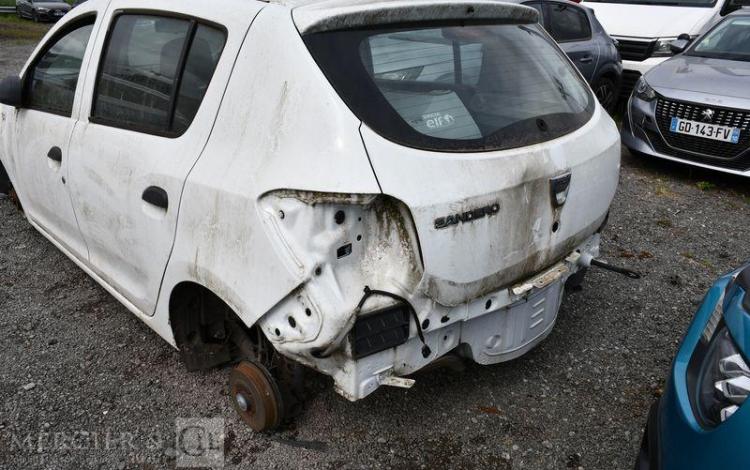 DACIA SANDERO STD BASE  EL-004-GX