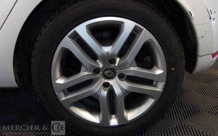 RENAULT CLIO IV DCI 75 ZEN BLANC EL-436-GV