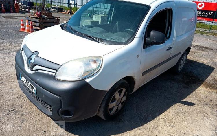 RENAULT KANGOO  II Express Phase 2 1.5 dCi Energy S&S 90 cv – 143078 KMS – ANNEE 2017 BLANC EL-485-XP