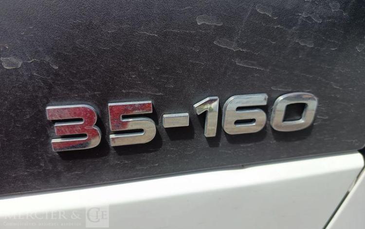 IVECO IS35 BENNE SIMPLE CABINE COFFRE IVECO 35C16  EN-521-NE