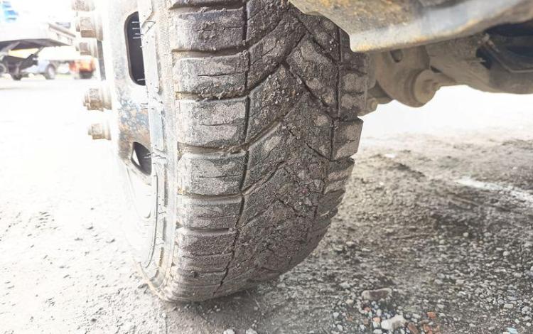 IVECO IS35 BENNE SIMPLE CABINE COFFRE IVECO 35C16  EN-521-NE
